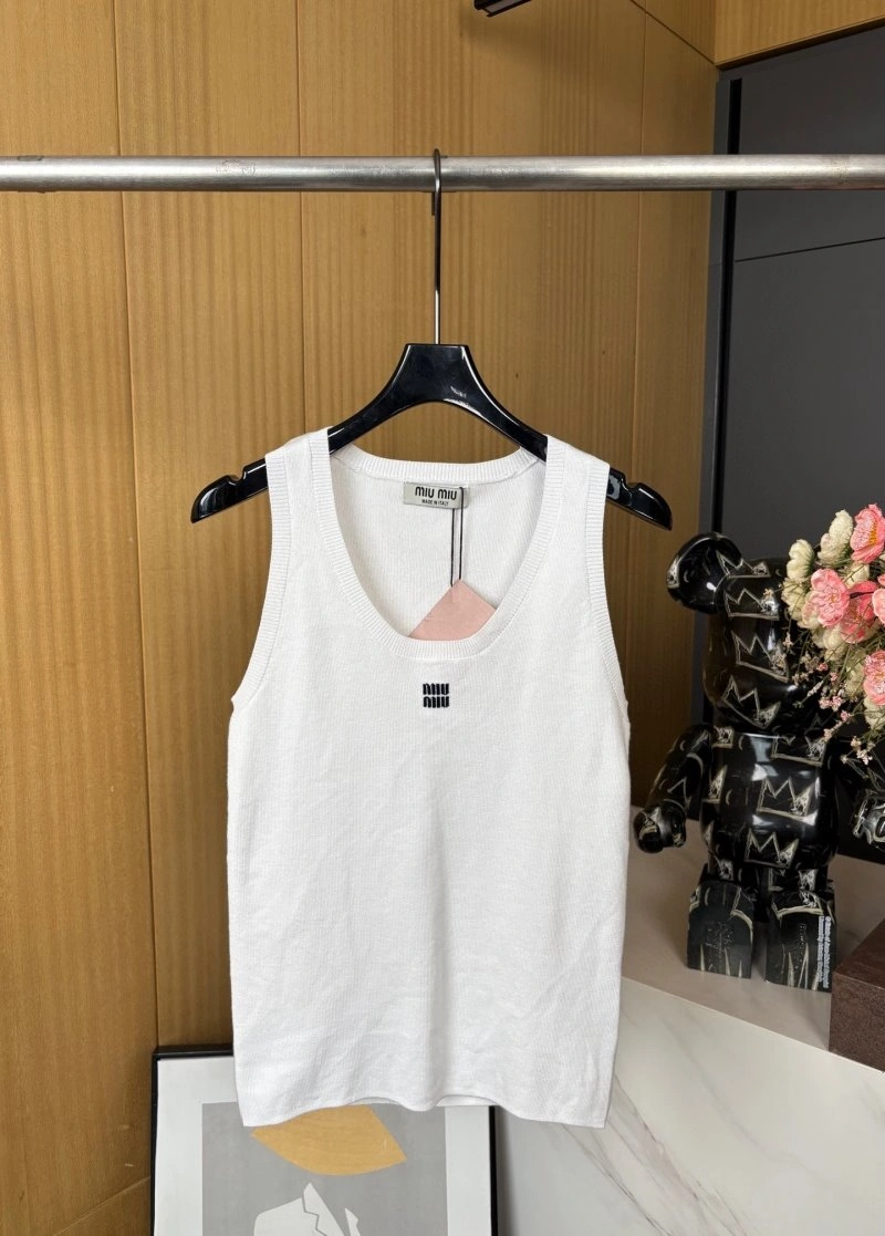 Miu Miu Vest Seasonal 148345