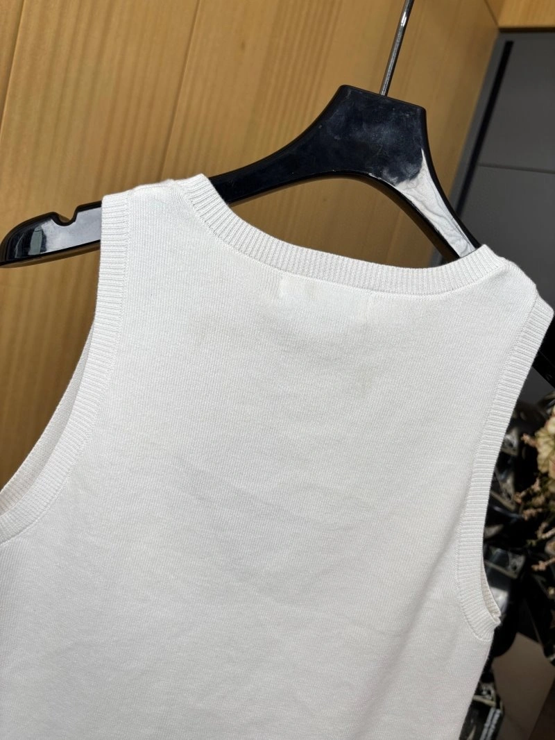 Miu Miu Vest Seasonal 148345