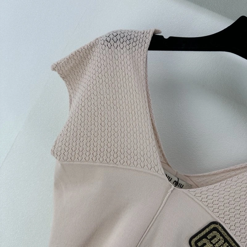 Miu Miu Vest Lightweight 148333