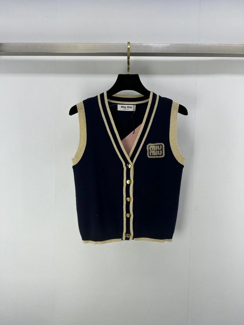 Miu Miu Vest WaterResistant 148334