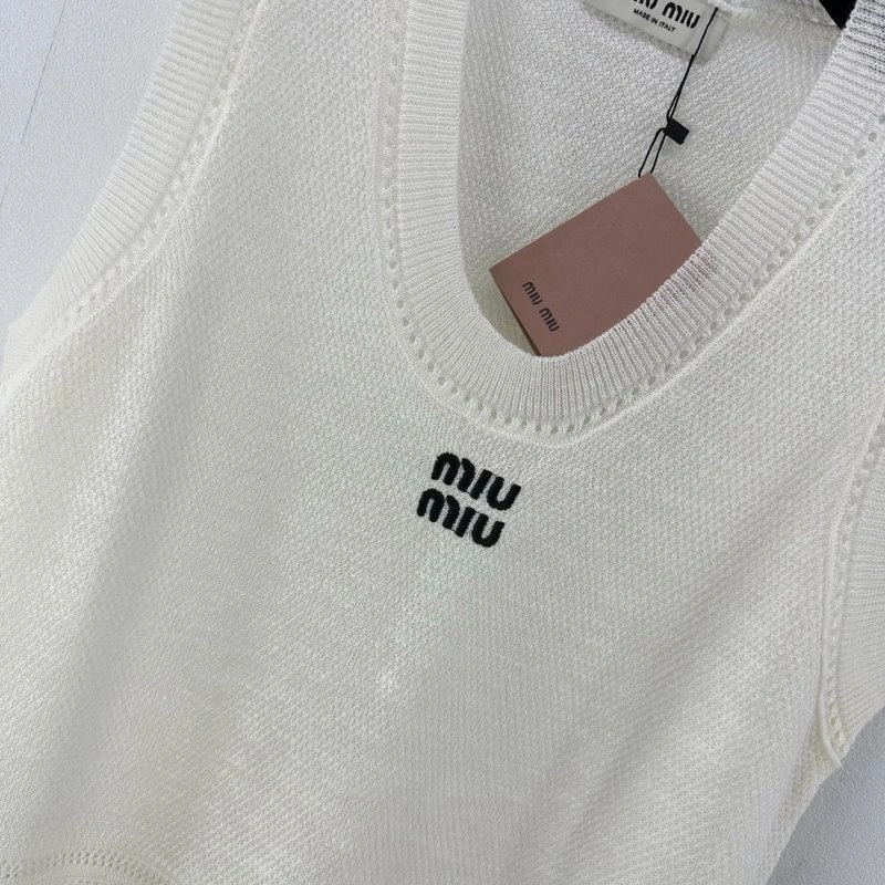Miu Miu Vest Timeless 148321