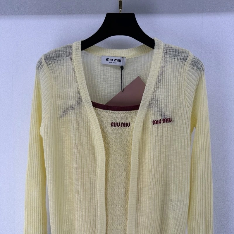 Miu Miu Vest Packable 148326