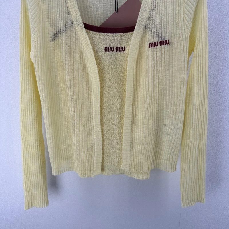 Miu Miu Vest Packable 148326
