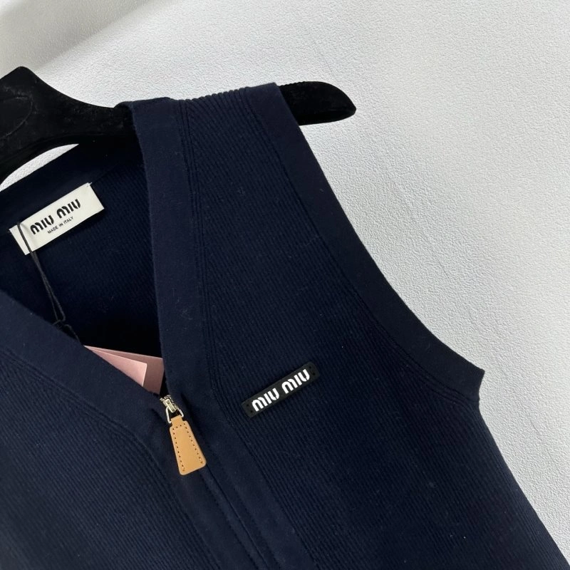 Breathable Miu Miu Vest 148316