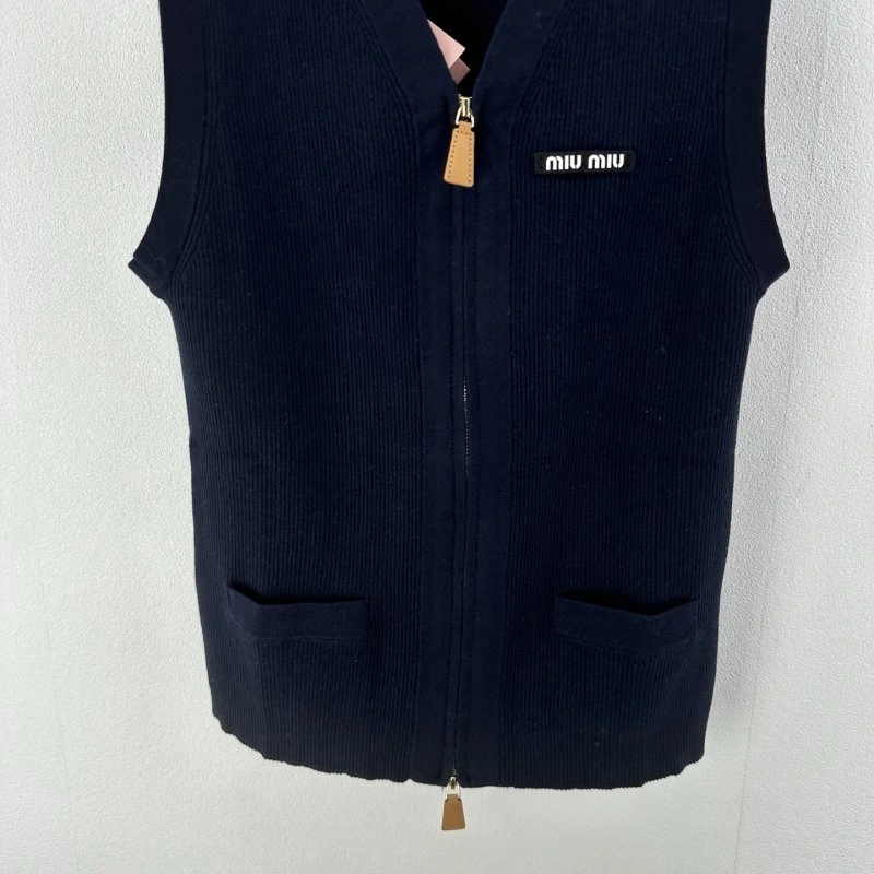 Breathable Miu Miu Vest 148316