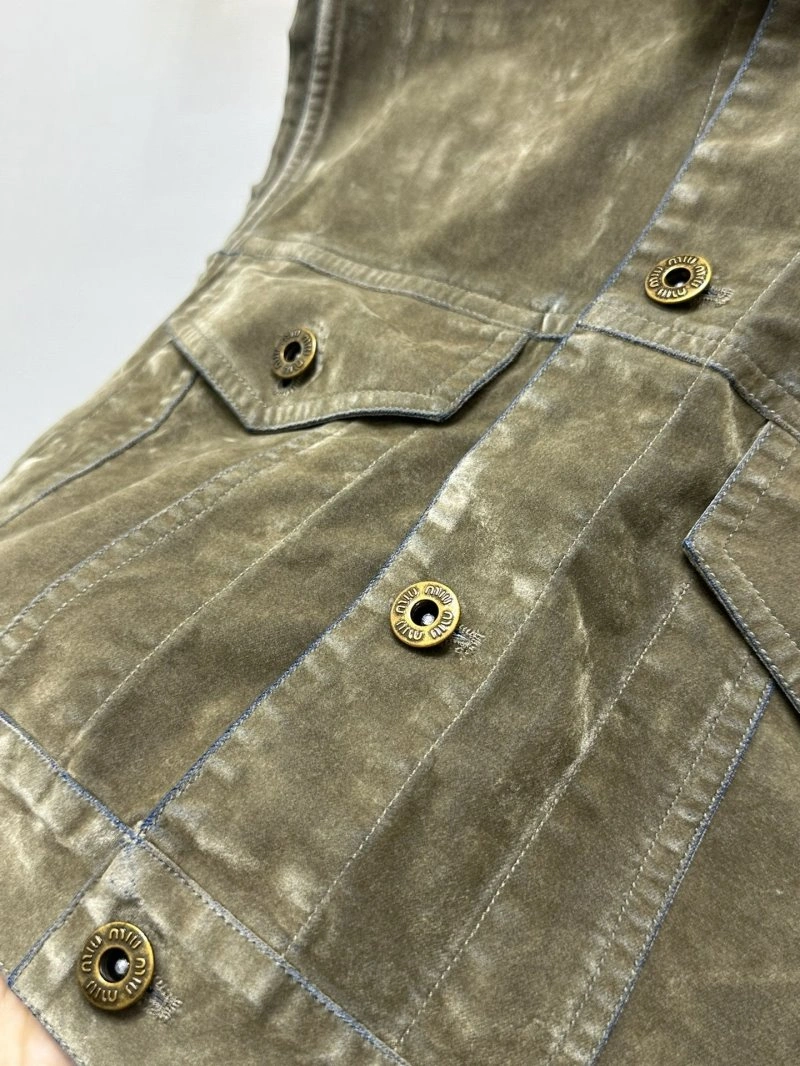 WellDesigned Miu Miu Vest 148319