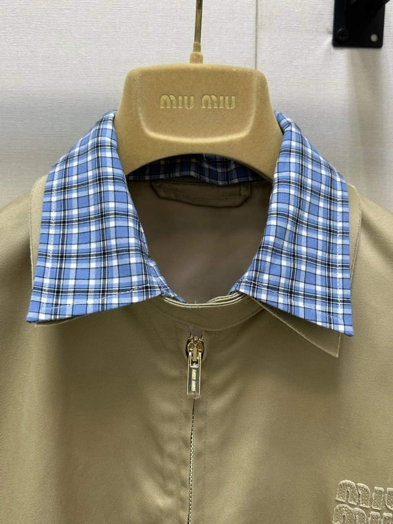 Miu Miu Vest Lightweight 148311
