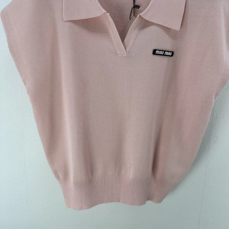 Miu Miu Vest Durable 154343