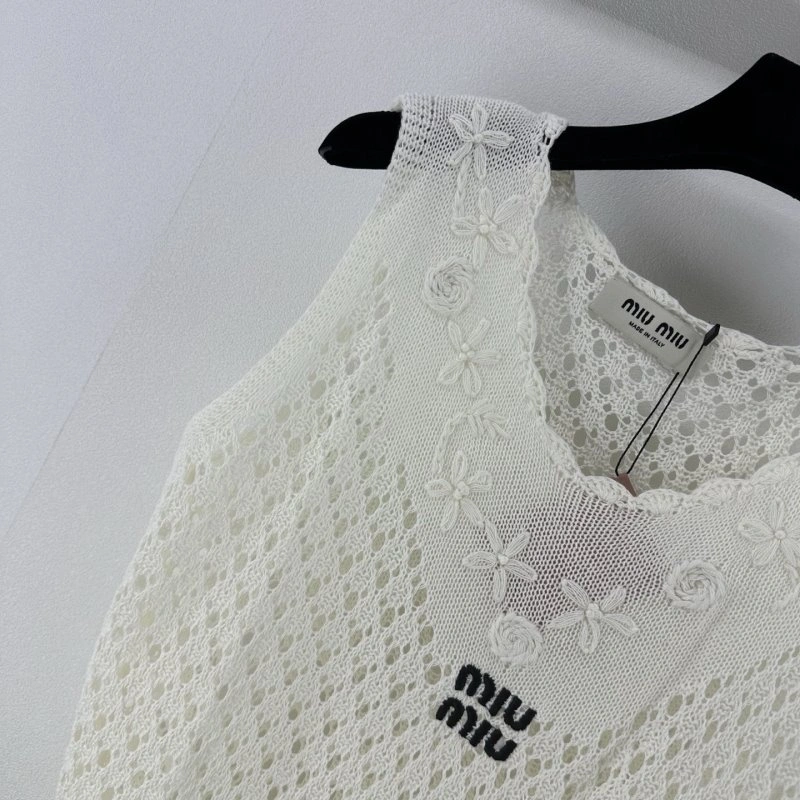 EasyMatch Miu Miu Vest 154341