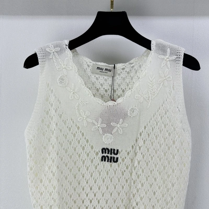 EasyMatch Miu Miu Vest 154341