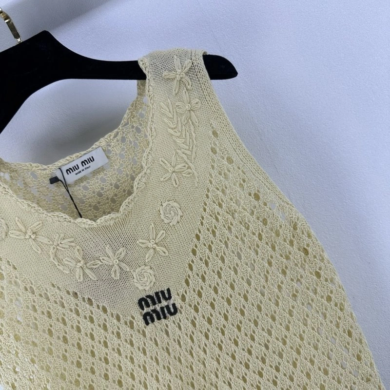 Refined Miu Miu Vest 154359