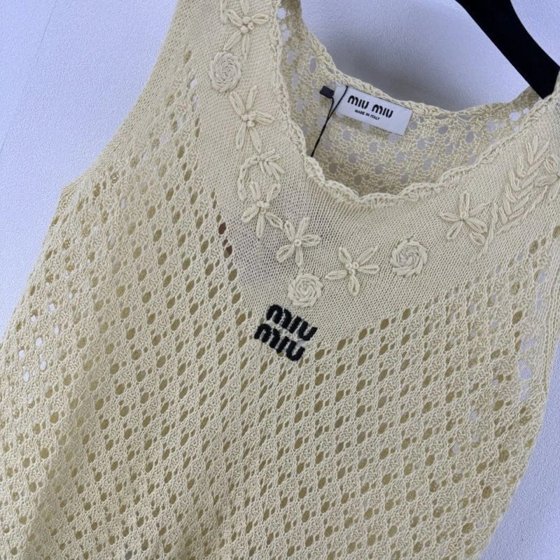 Refined Miu Miu Vest 154359