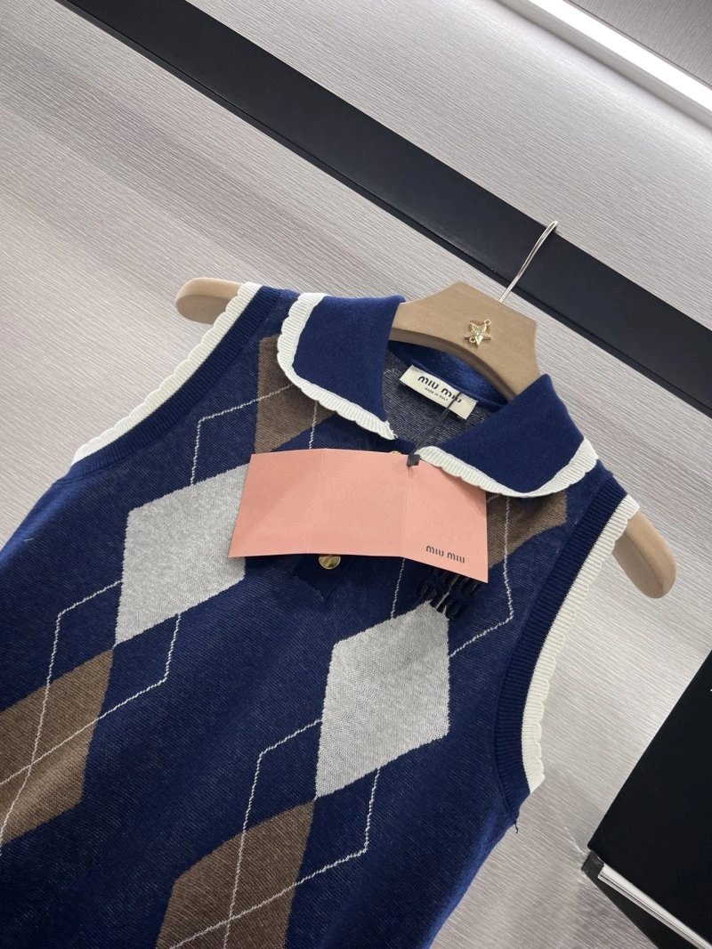 Miu Miu Vest Vibrant 154329