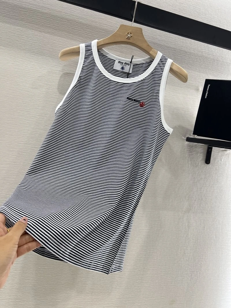 Lightweight Miu Miu Vest 154337