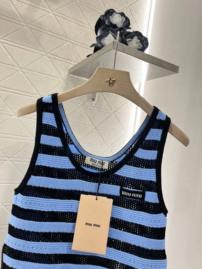 Miu Miu Vest Casual 152963