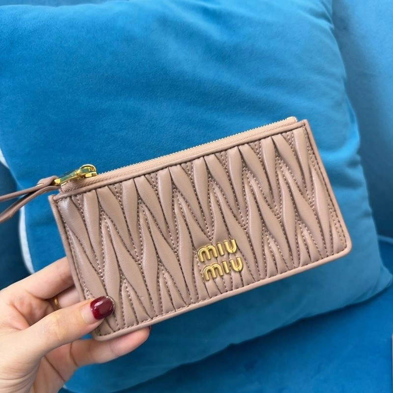 Miu Miu Wallets Purse Chic 58170