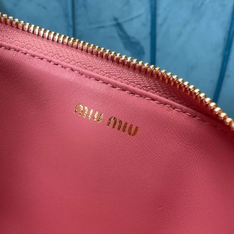 Miu Miu Wallets Purse Sophisticated 58168