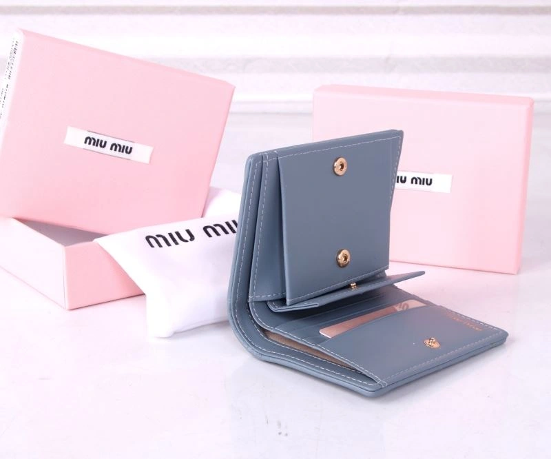 Miu Miu Wallets Purse Lightweight 87962