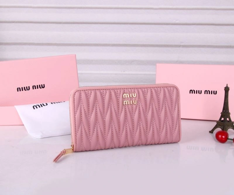 Miu Miu Wallets Purse RelaxedFit 87949