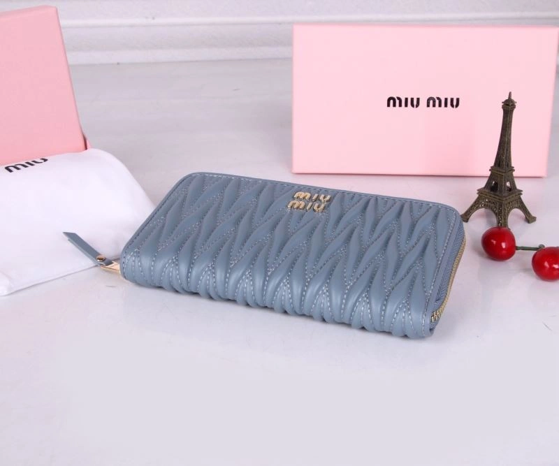 Miu Miu Wallets Purse ZipUp 87945