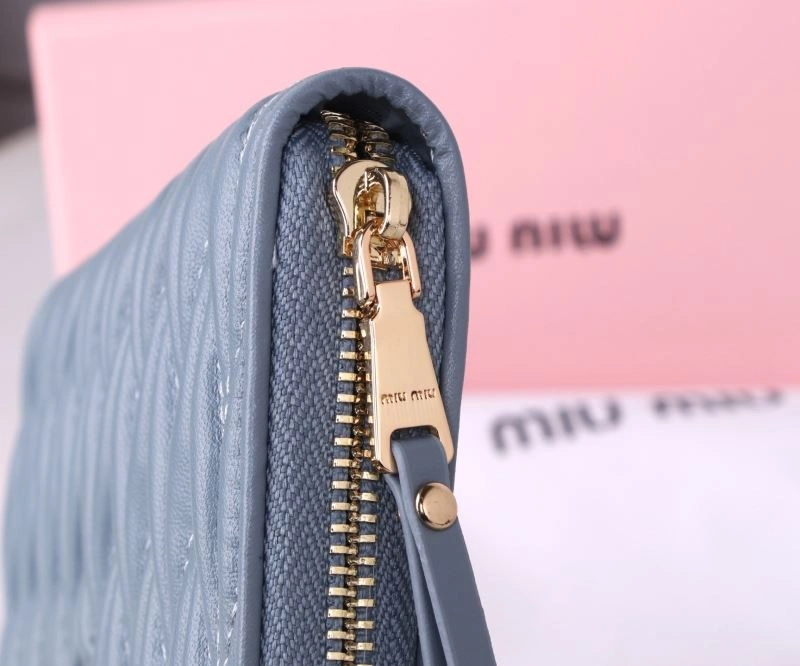 Miu Miu Wallets Purse ZipUp 87945
