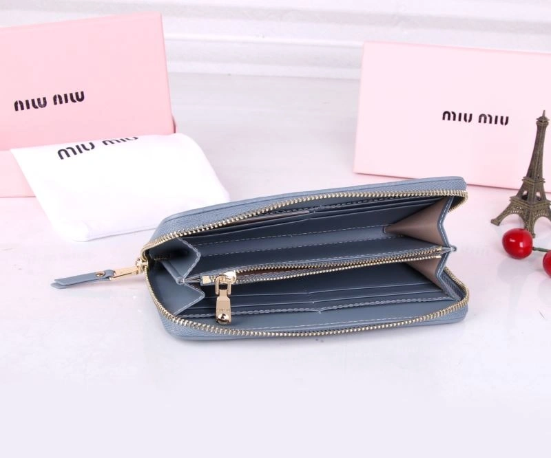 Miu Miu Wallets Purse ZipUp 87945