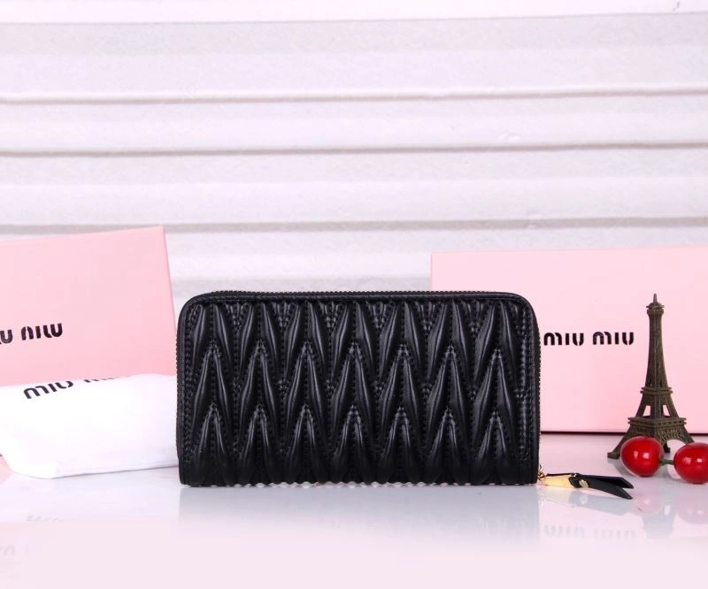 ZipUp Miu Miu Wallets Purse 87950