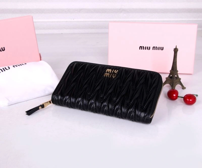ZipUp Miu Miu Wallets Purse 87950