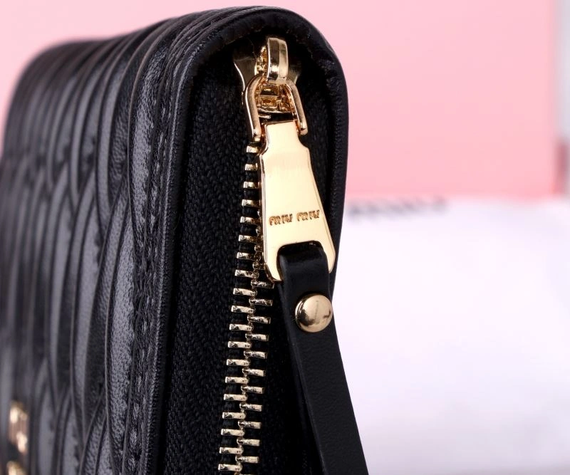 ZipUp Miu Miu Wallets Purse 87950