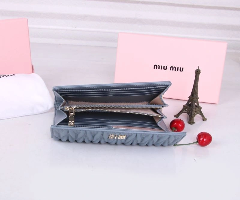 Neat Miu Miu Wallets Purse 87940