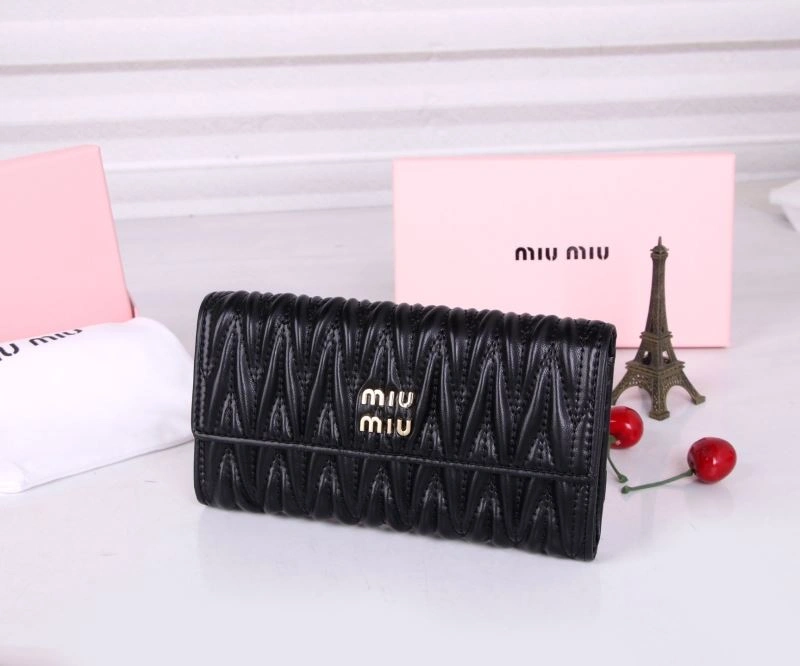 Miu Miu Wallets Purse Minimalist 87942
