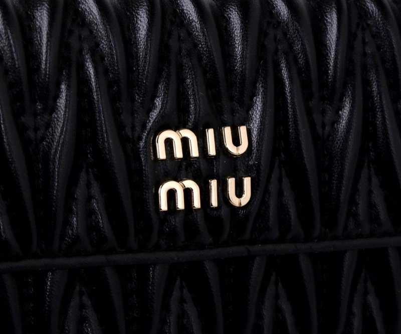 Miu Miu Wallets Purse Minimalist 87942