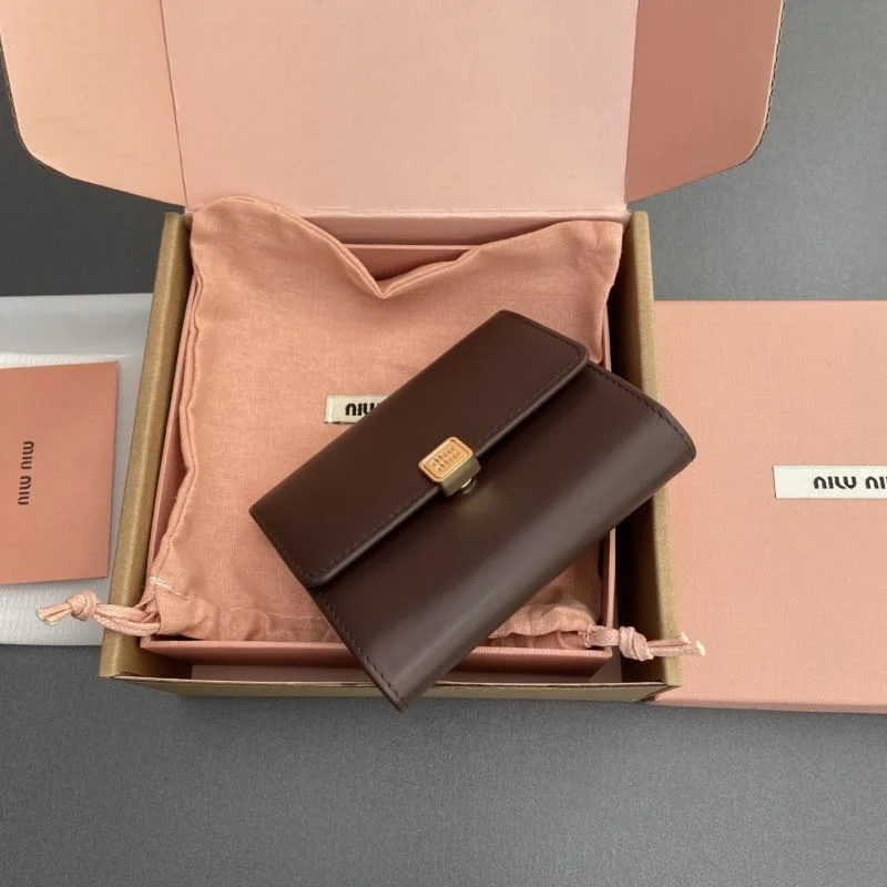 Miu Miu Wallets Purse TimelessDesign 49030