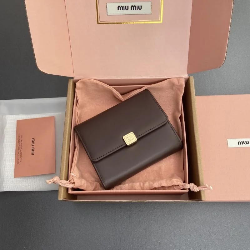 Miu Miu Wallets Purse TimelessDesign 49030