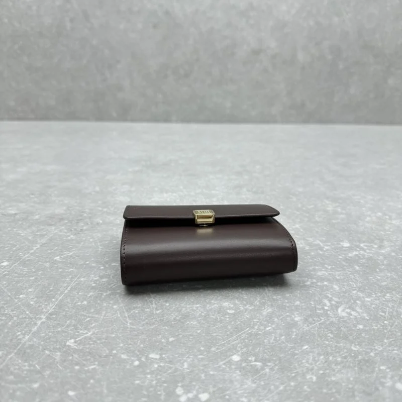Snug Miu Miu Wallets Purse 55633