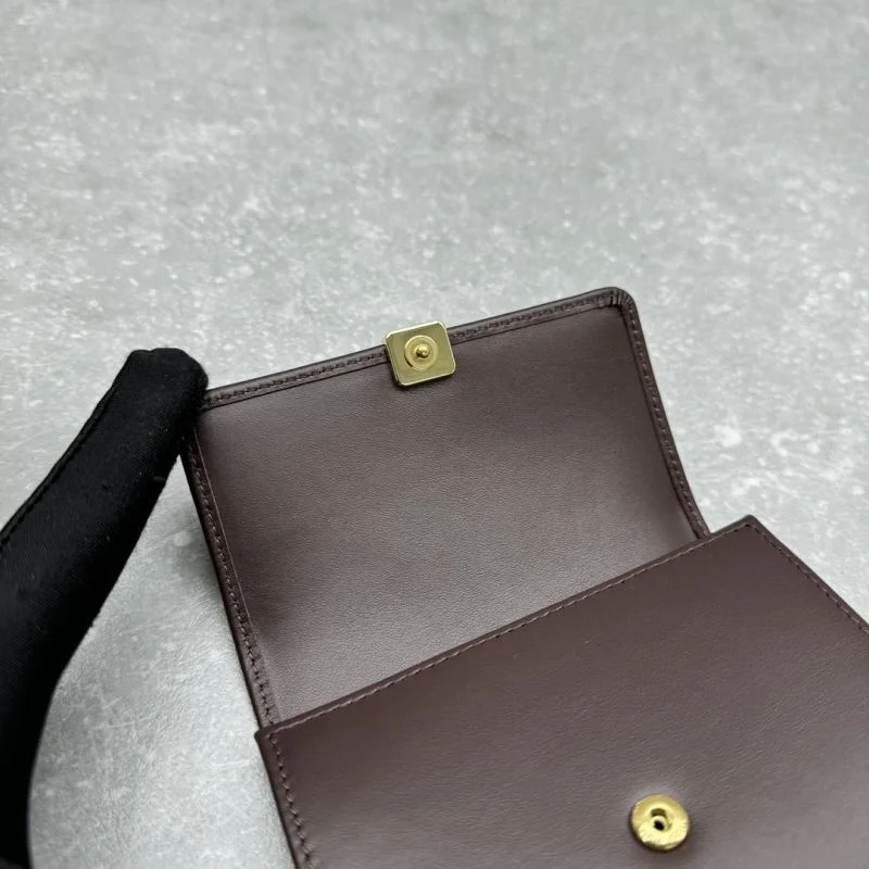 Snug Miu Miu Wallets Purse 55633
