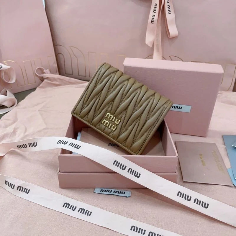 Miu Miu Wallets Purse Sophisticated 43683