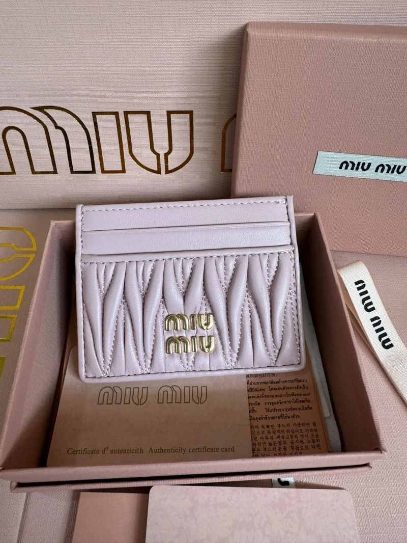 Snug Miu Miu Wallets Purse 43685
