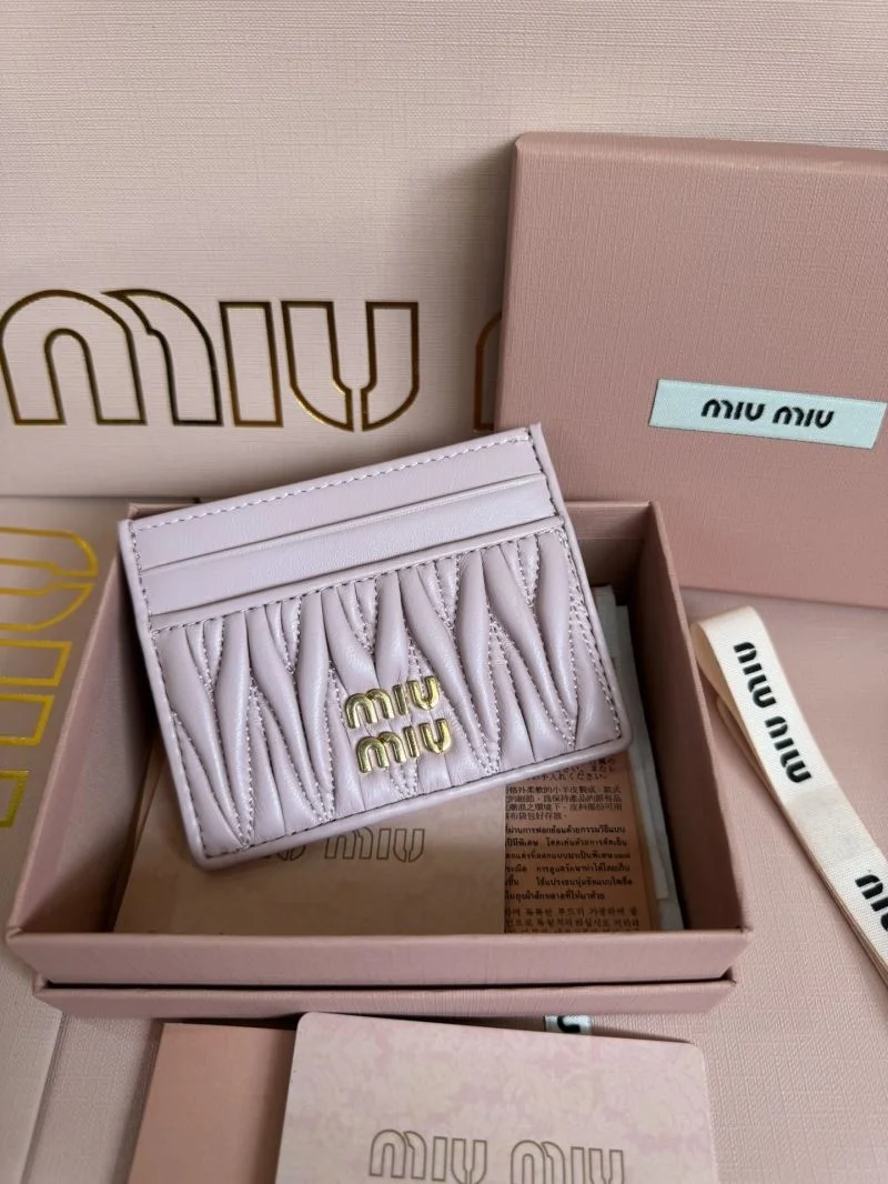 Snug Miu Miu Wallets Purse 43685