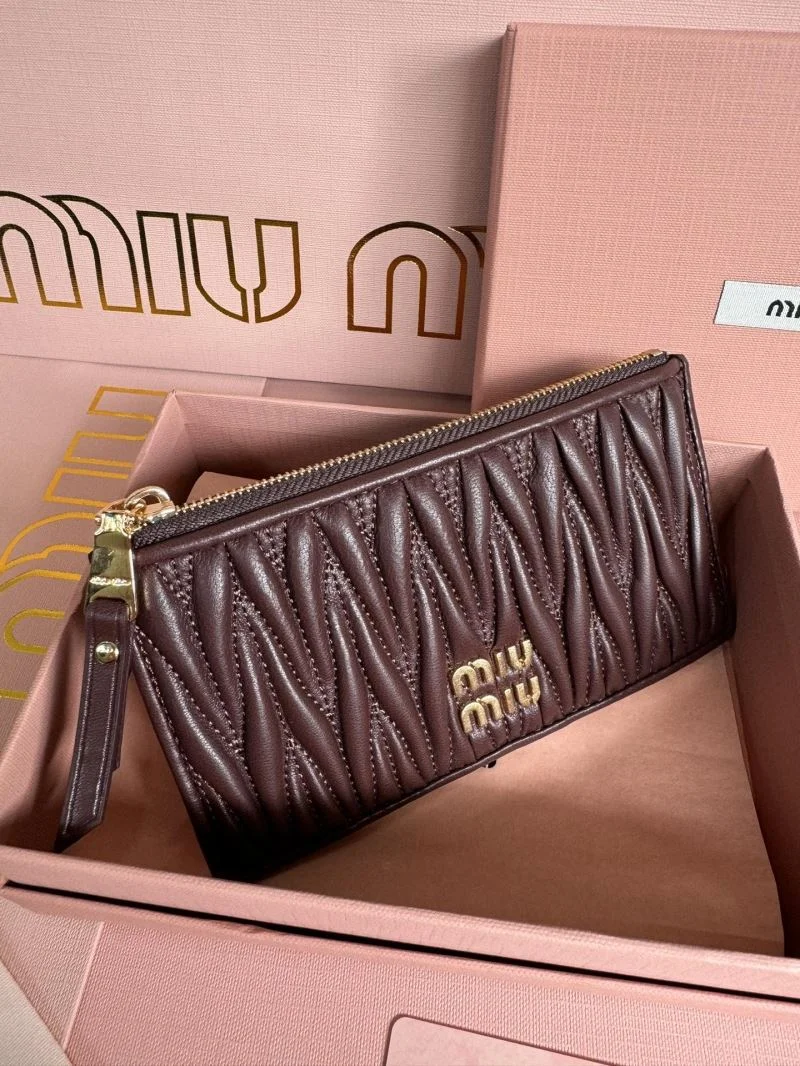Miu Miu Wallets Purse Lightweight 43674
