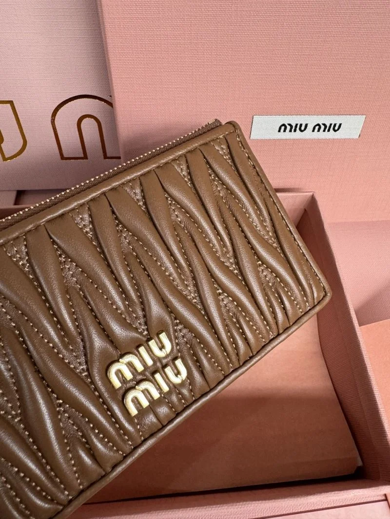 Miu Miu Wallets Purse UrbanChic 43684