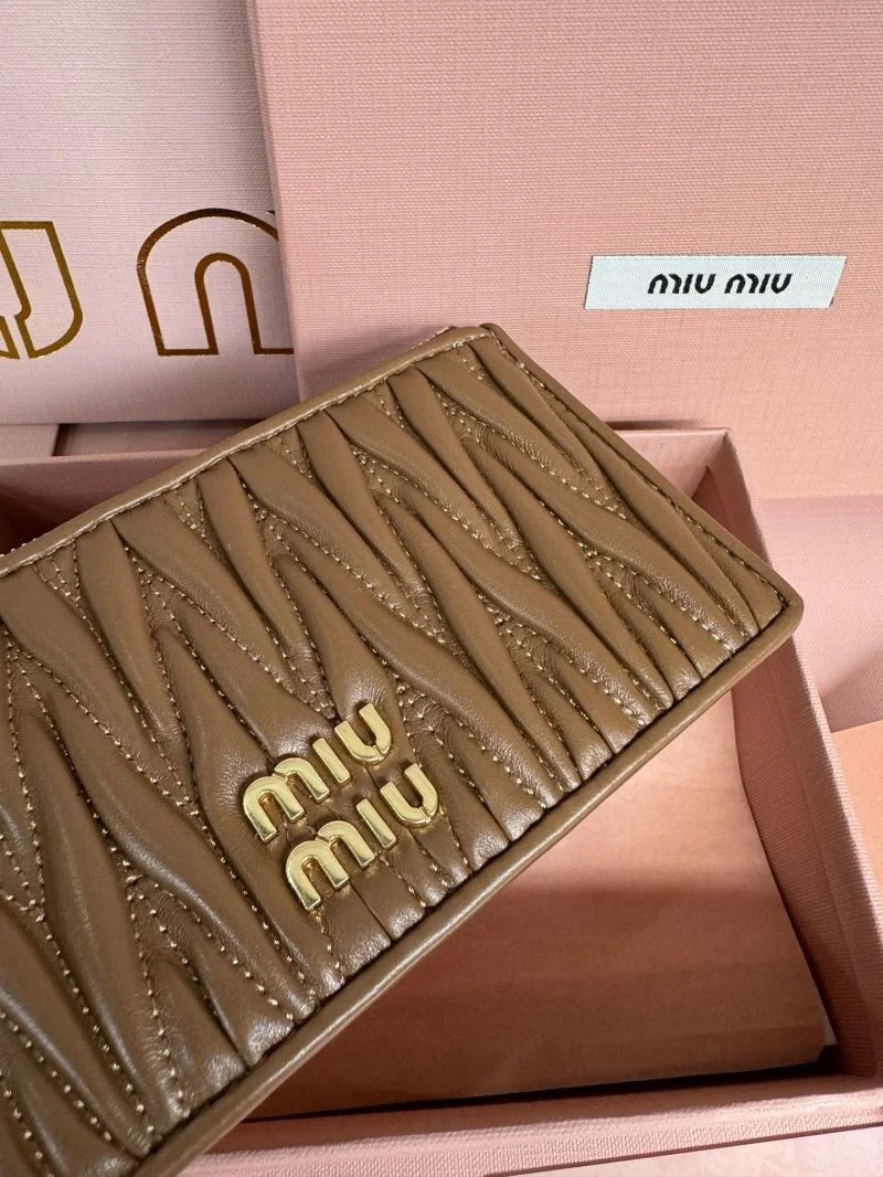 Miu Miu Wallets Purse UrbanChic 43684