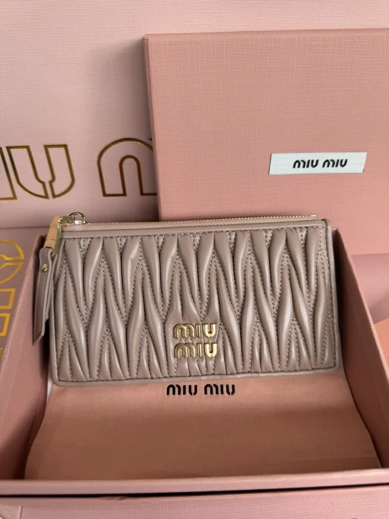 FreshLook Miu Miu Wallets Purse 43720