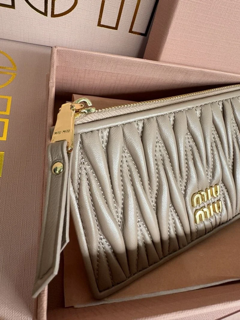FreshLook Miu Miu Wallets Purse 43720