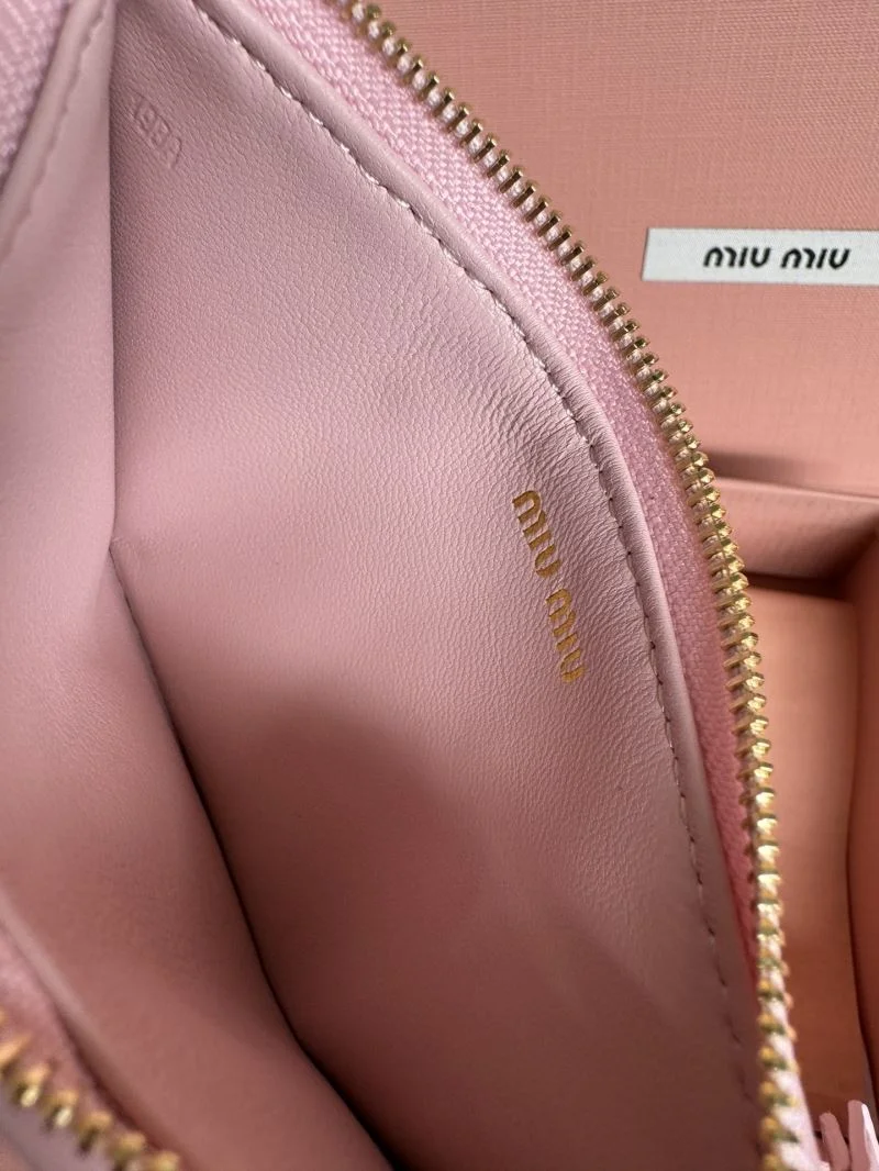 Miu Miu Wallets Purse EasyMatch 43676