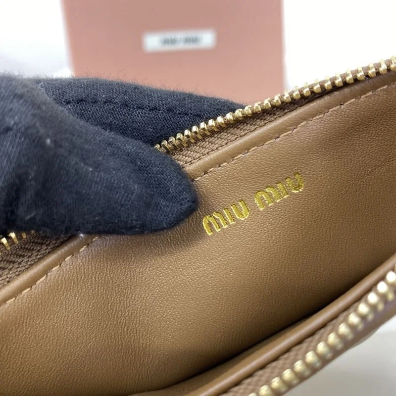 AllSeason Miu Miu Wallets Purse 43670