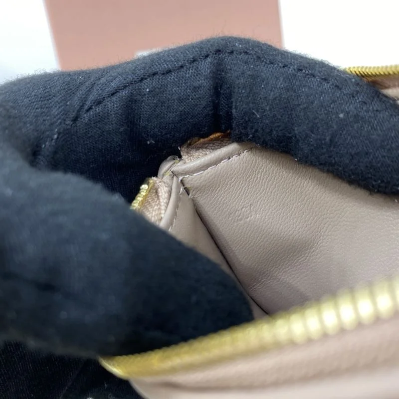 UrbanChic Miu Miu Wallets Purse 43671