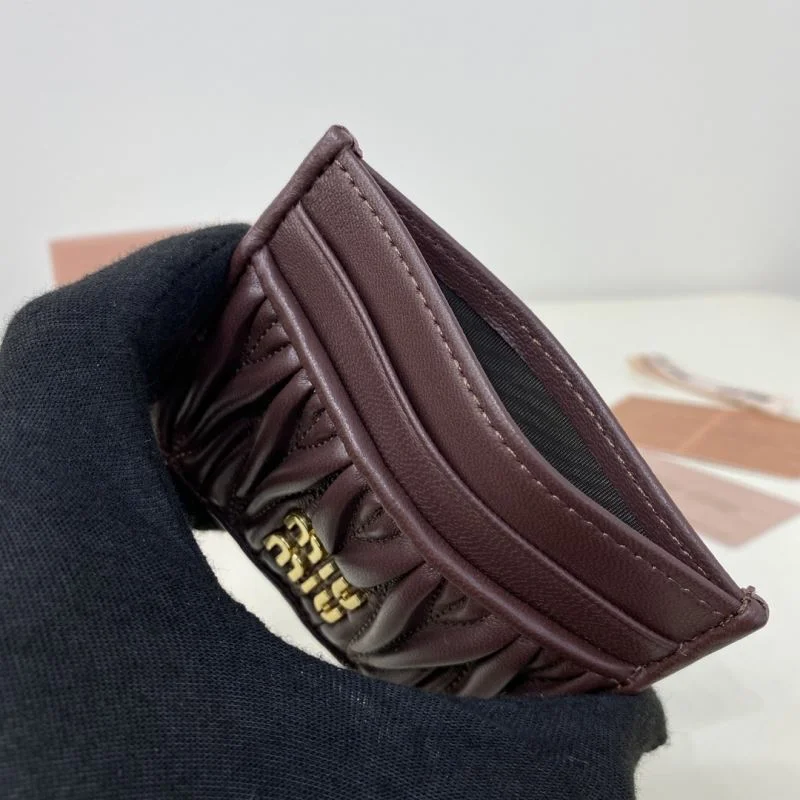 Miu Miu Wallets Purse Resilient 43669