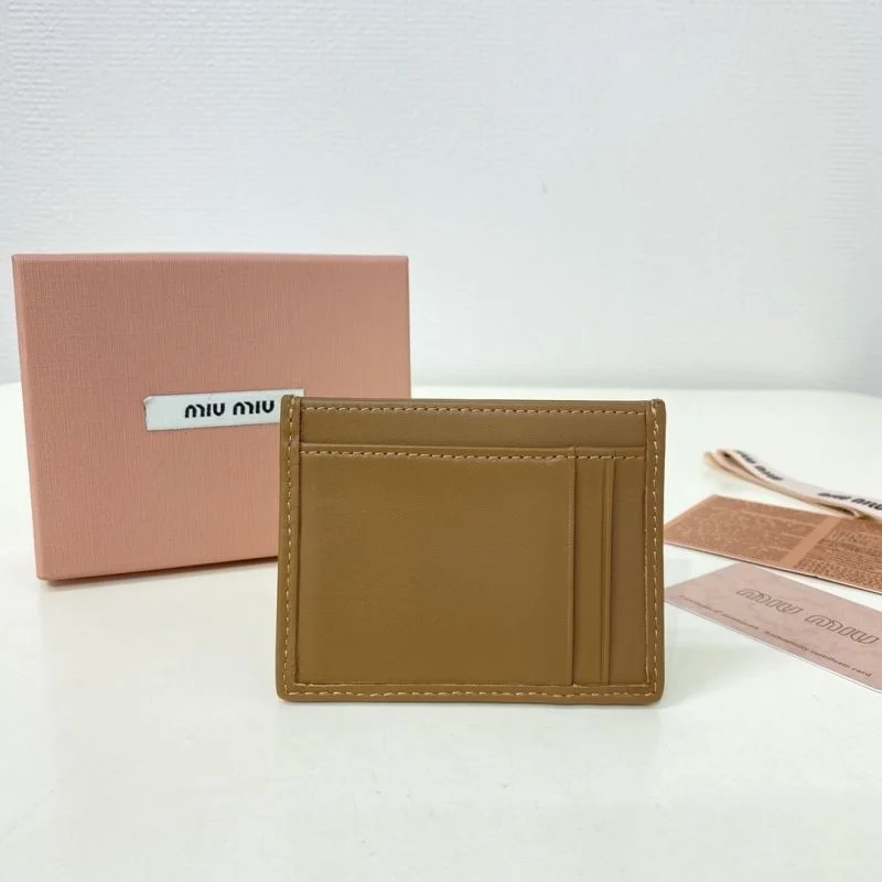 TravelReady Miu Miu Wallets Purse 43706