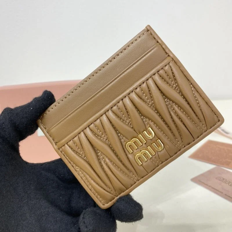 TravelReady Miu Miu Wallets Purse 43706